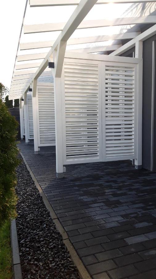 Azalia 32 Mielno L Apartamento Exterior foto